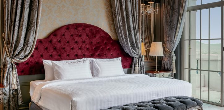 movenpick-khao-yai-social-6