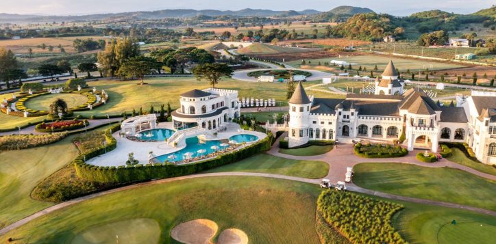 movenpick-resort-khao-yai-landscape-with-pool-2