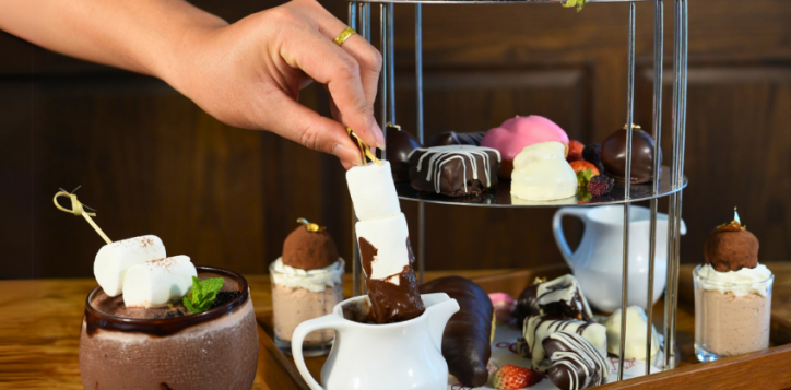 chocoholics-afternoon-tea-masterfinal-2